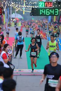 BIB: 211, 14643, 2581
                            <button type="button" onclick="openModal(8895856)" class="btn btn-primary btn-sm float-right btn-popup" data-toggle="modal" data-target=".modal-high-quality">
                        <i class="fas fa-shopping-cart"></i> Add to Cart
                    </button>
                                            <button type="button" onclick="isThisMe(8895856, true)" class="btn btn-success btn-sm float-right btn-popup btn-isme hidden" data-toggle="tooltip" data-placement="bottom" title="นี่คือรูปของคุณใช่ไหม คลิกที่นี่เพื่อเอาเข้าอัลบั้ม">
                        <i class="fas fa-plus"></i> Add to album
                    </button>
                    <button type="button" onclick="isThisMe(8895856, false)" class="btn btn-warning btn-sm float-right btn-popup btn-isnotme hidden">
                        <i class="fas fa-ban"></i> Remove from album
                    </button>