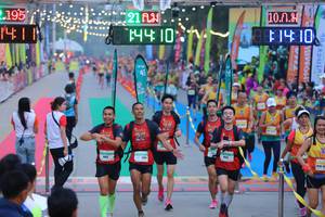 BIB: 2195, 1018, 144, 141, 1410
                            <button type="button" onclick="openModal(8892347)" class="btn btn-primary btn-sm float-right btn-popup" data-toggle="modal" data-target=".modal-high-quality">
                        <i class="fas fa-shopping-cart"></i> Add to Cart
                    </button>
                                            <button type="button" onclick="isThisMe(8892347, true)" class="btn btn-success btn-sm float-right btn-popup btn-isme hidden" data-toggle="tooltip" data-placement="bottom" title="นี่คือรูปของคุณใช่ไหม คลิกที่นี่เพื่อเอาเข้าอัลบั้ม">
                        <i class="fas fa-plus"></i> Add to album
                    </button>
                    <button type="button" onclick="isThisMe(8892347, false)" class="btn btn-warning btn-sm float-right btn-popup btn-isnotme hidden">
                        <i class="fas fa-ban"></i> Remove from album
                    </button>