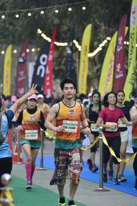 BIB: 25560, 25834
                            <button type="button" onclick="openModal(8432137)" class="btn btn-primary btn-sm float-right btn-popup" data-toggle="modal" data-target=".modal-high-quality">
                        <i class="fas fa-shopping-cart"></i> Add to Cart
                    </button>
                                            <button type="button" onclick="isThisMe(8432137, true)" class="btn btn-success btn-sm float-right btn-popup btn-isme hidden" data-toggle="tooltip" data-placement="bottom" title="นี่คือรูปของคุณใช่ไหม คลิกที่นี่เพื่อเอาเข้าอัลบั้ม">
                        <i class="fas fa-plus"></i> Add to album
                    </button>
                    <button type="button" onclick="isThisMe(8432137, false)" class="btn btn-warning btn-sm float-right btn-popup btn-isnotme hidden">
                        <i class="fas fa-ban"></i> Remove from album
                    </button>