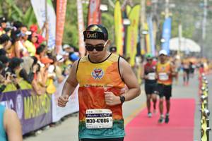 BIB: 4219, 47086
                            <button type="button" onclick="openModal(7375981)" class="btn btn-primary btn-sm float-right btn-popup" data-toggle="modal" data-target=".modal-high-quality">
                        <i class="fas fa-shopping-cart"></i> Add to Cart
                    </button>
                                            <button type="button" onclick="isThisMe(7375981, true)" class="btn btn-success btn-sm float-right btn-popup btn-isme hidden" data-toggle="tooltip" data-placement="bottom" title="นี่คือรูปของคุณใช่ไหม คลิกที่นี่เพื่อเอาเข้าอัลบั้ม">
                        <i class="fas fa-plus"></i> Add to album
                    </button>
                    <button type="button" onclick="isThisMe(7375981, false)" class="btn btn-warning btn-sm float-right btn-popup btn-isnotme hidden">
                        <i class="fas fa-ban"></i> Remove from album
                    </button>