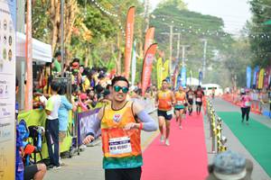 BIB: 45907
                            <button type="button" onclick="openModal(7306279)" class="btn btn-primary btn-sm float-right btn-popup" data-toggle="modal" data-target=".modal-high-quality">
                        <i class="fas fa-shopping-cart"></i> Add to Cart
                    </button>
                                            <button type="button" onclick="isThisMe(7306279, true)" class="btn btn-success btn-sm float-right btn-popup btn-isme hidden" data-toggle="tooltip" data-placement="bottom" title="นี่คือรูปของคุณใช่ไหม คลิกที่นี่เพื่อเอาเข้าอัลบั้ม">
                        <i class="fas fa-plus"></i> Add to album
                    </button>
                    <button type="button" onclick="isThisMe(7306279, false)" class="btn btn-warning btn-sm float-right btn-popup btn-isnotme hidden">
                        <i class="fas fa-ban"></i> Remove from album
                    </button>
