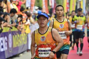 BIB: 45836, 42195, 46287
                            <button type="button" onclick="openModal(7615499)" class="btn btn-primary btn-sm float-right btn-popup" data-toggle="modal" data-target=".modal-high-quality">
                        <i class="fas fa-shopping-cart"></i> Add to Cart
                    </button>
                                            <button type="button" onclick="isThisMe(7615499, true)" class="btn btn-success btn-sm float-right btn-popup btn-isme hidden" data-toggle="tooltip" data-placement="bottom" title="นี่คือรูปของคุณใช่ไหม คลิกที่นี่เพื่อเอาเข้าอัลบั้ม">
                        <i class="fas fa-plus"></i> Add to album
                    </button>
                    <button type="button" onclick="isThisMe(7615499, false)" class="btn btn-warning btn-sm float-right btn-popup btn-isnotme hidden">
                        <i class="fas fa-ban"></i> Remove from album
                    </button>