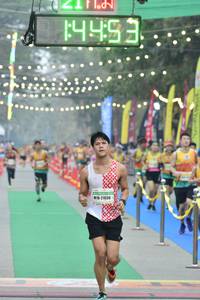 BIB: 14493, 21030
                            <button type="button" onclick="openModal(8340651)" class="btn btn-primary btn-sm float-right btn-popup" data-toggle="modal" data-target=".modal-high-quality">
                        <i class="fas fa-shopping-cart"></i> Add to Cart
                    </button>
                                            <button type="button" onclick="isThisMe(8340651, true)" class="btn btn-success btn-sm float-right btn-popup btn-isme hidden" data-toggle="tooltip" data-placement="bottom" title="นี่คือรูปของคุณใช่ไหม คลิกที่นี่เพื่อเอาเข้าอัลบั้ม">
                        <i class="fas fa-plus"></i> Add to album
                    </button>
                    <button type="button" onclick="isThisMe(8340651, false)" class="btn btn-warning btn-sm float-right btn-popup btn-isnotme hidden">
                        <i class="fas fa-ban"></i> Remove from album
                    </button>