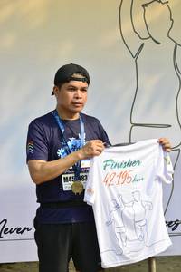BIB: 424, 42195, 183
                            <button type="button" onclick="openModal(7680262)" class="btn btn-primary btn-sm float-right btn-popup" data-toggle="modal" data-target=".modal-high-quality">
                        <i class="fas fa-shopping-cart"></i> Add to Cart
                    </button>
                                            <button type="button" onclick="isThisMe(7680262, true)" class="btn btn-success btn-sm float-right btn-popup btn-isme hidden" data-toggle="tooltip" data-placement="bottom" title="นี่คือรูปของคุณใช่ไหม คลิกที่นี่เพื่อเอาเข้าอัลบั้ม">
                        <i class="fas fa-plus"></i> Add to album
                    </button>
                    <button type="button" onclick="isThisMe(7680262, false)" class="btn btn-warning btn-sm float-right btn-popup btn-isnotme hidden">
                        <i class="fas fa-ban"></i> Remove from album
                    </button>