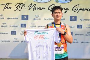 BIB: 42195, 41842
                            <button type="button" onclick="openModal(7314228)" class="btn btn-primary btn-sm float-right btn-popup" data-toggle="modal" data-target=".modal-high-quality">
                        <i class="fas fa-shopping-cart"></i> Add to Cart
                    </button>
                                            <button type="button" onclick="isThisMe(7314228, true)" class="btn btn-success btn-sm float-right btn-popup btn-isme hidden" data-toggle="tooltip" data-placement="bottom" title="นี่คือรูปของคุณใช่ไหม คลิกที่นี่เพื่อเอาเข้าอัลบั้ม">
                        <i class="fas fa-plus"></i> Add to album
                    </button>
                    <button type="button" onclick="isThisMe(7314228, false)" class="btn btn-warning btn-sm float-right btn-popup btn-isnotme hidden">
                        <i class="fas fa-ban"></i> Remove from album
                    </button>