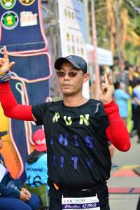 BIB: 421952
                            <button type="button" onclick="openModal(7306987)" class="btn btn-primary btn-sm float-right btn-popup" data-toggle="modal" data-target=".modal-high-quality">
                        <i class="fas fa-shopping-cart"></i> Add to Cart
                    </button>
                                            <button type="button" onclick="isThisMe(7306987, true)" class="btn btn-success btn-sm float-right btn-popup btn-isme hidden" data-toggle="tooltip" data-placement="bottom" title="นี่คือรูปของคุณใช่ไหม คลิกที่นี่เพื่อเอาเข้าอัลบั้ม">
                        <i class="fas fa-plus"></i> Add to album
                    </button>
                    <button type="button" onclick="isThisMe(7306987, false)" class="btn btn-warning btn-sm float-right btn-popup btn-isnotme hidden">
                        <i class="fas fa-ban"></i> Remove from album
                    </button>