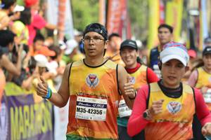 BIB: 421952, 42356
                            <button type="button" onclick="openModal(7623555)" class="btn btn-primary btn-sm float-right btn-popup" data-toggle="modal" data-target=".modal-high-quality">
                        <i class="fas fa-shopping-cart"></i> Add to Cart
                    </button>
                                            <button type="button" onclick="isThisMe(7623555, true)" class="btn btn-success btn-sm float-right btn-popup btn-isme hidden" data-toggle="tooltip" data-placement="bottom" title="นี่คือรูปของคุณใช่ไหม คลิกที่นี่เพื่อเอาเข้าอัลบั้ม">
                        <i class="fas fa-plus"></i> Add to album
                    </button>
                    <button type="button" onclick="isThisMe(7623555, false)" class="btn btn-warning btn-sm float-right btn-popup btn-isnotme hidden">
                        <i class="fas fa-ban"></i> Remove from album
                    </button>