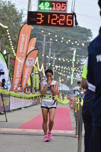 BIB: 42195, 31226, 48019
                            <button type="button" onclick="openModal(8325596)" class="btn btn-primary btn-sm float-right btn-popup" data-toggle="modal" data-target=".modal-high-quality">
                        <i class="fas fa-shopping-cart"></i> Add to Cart
                    </button>
                                            <button type="button" onclick="isThisMe(8325596, true)" class="btn btn-success btn-sm float-right btn-popup btn-isme hidden" data-toggle="tooltip" data-placement="bottom" title="นี่คือรูปของคุณใช่ไหม คลิกที่นี่เพื่อเอาเข้าอัลบั้ม">
                        <i class="fas fa-plus"></i> Add to album
                    </button>
                    <button type="button" onclick="isThisMe(8325596, false)" class="btn btn-warning btn-sm float-right btn-popup btn-isnotme hidden">
                        <i class="fas fa-ban"></i> Remove from album
                    </button>