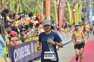 BIB: 4219, 45254
                            <button type="button" onclick="openModal(7638757)" class="btn btn-primary btn-sm float-right btn-popup" data-toggle="modal" data-target=".modal-high-quality">
                        <i class="fas fa-shopping-cart"></i> Add to Cart
                    </button>
                                            <button type="button" onclick="isThisMe(7638757, true)" class="btn btn-success btn-sm float-right btn-popup btn-isme hidden" data-toggle="tooltip" data-placement="bottom" title="นี่คือรูปของคุณใช่ไหม คลิกที่นี่เพื่อเอาเข้าอัลบั้ม">
                        <i class="fas fa-plus"></i> Add to album
                    </button>
                    <button type="button" onclick="isThisMe(7638757, false)" class="btn btn-warning btn-sm float-right btn-popup btn-isnotme hidden">
                        <i class="fas fa-ban"></i> Remove from album
                    </button>