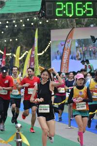BIB: 2065, 26834, 25302
                            <button type="button" onclick="openModal(8432123)" class="btn btn-primary btn-sm float-right btn-popup" data-toggle="modal" data-target=".modal-high-quality">
                        <i class="fas fa-shopping-cart"></i> Add to Cart
                    </button>
                                            <button type="button" onclick="isThisMe(8432123, true)" class="btn btn-success btn-sm float-right btn-popup btn-isme hidden" data-toggle="tooltip" data-placement="bottom" title="นี่คือรูปของคุณใช่ไหม คลิกที่นี่เพื่อเอาเข้าอัลบั้ม">
                        <i class="fas fa-plus"></i> Add to album
                    </button>
                    <button type="button" onclick="isThisMe(8432123, false)" class="btn btn-warning btn-sm float-right btn-popup btn-isnotme hidden">
                        <i class="fas fa-ban"></i> Remove from album
                    </button>