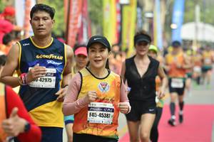 BIB: 42975, 422, 45387
                            <button type="button" onclick="openModal(7624596)" class="btn btn-primary btn-sm float-right btn-popup" data-toggle="modal" data-target=".modal-high-quality">
                        <i class="fas fa-shopping-cart"></i> Add to Cart
                    </button>
                                            <button type="button" onclick="isThisMe(7624596, true)" class="btn btn-success btn-sm float-right btn-popup btn-isme hidden" data-toggle="tooltip" data-placement="bottom" title="นี่คือรูปของคุณใช่ไหม คลิกที่นี่เพื่อเอาเข้าอัลบั้ม">
                        <i class="fas fa-plus"></i> Add to album
                    </button>
                    <button type="button" onclick="isThisMe(7624596, false)" class="btn btn-warning btn-sm float-right btn-popup btn-isnotme hidden">
                        <i class="fas fa-ban"></i> Remove from album
                    </button>