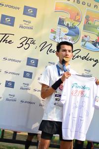 BIB: 354, 421754
                            <button type="button" onclick="openModal(7314454)" class="btn btn-primary btn-sm float-right btn-popup" data-toggle="modal" data-target=".modal-high-quality">
                        <i class="fas fa-shopping-cart"></i> Add to Cart
                    </button>
                                            <button type="button" onclick="isThisMe(7314454, true)" class="btn btn-success btn-sm float-right btn-popup btn-isme hidden" data-toggle="tooltip" data-placement="bottom" title="นี่คือรูปของคุณใช่ไหม คลิกที่นี่เพื่อเอาเข้าอัลบั้ม">
                        <i class="fas fa-plus"></i> Add to album
                    </button>
                    <button type="button" onclick="isThisMe(7314454, false)" class="btn btn-warning btn-sm float-right btn-popup btn-isnotme hidden">
                        <i class="fas fa-ban"></i> Remove from album
                    </button>