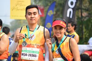 BIB: 26365
                            <button type="button" onclick="openModal(7315075)" class="btn btn-primary btn-sm float-right btn-popup" data-toggle="modal" data-target=".modal-high-quality">
                        <i class="fas fa-shopping-cart"></i> Add to Cart
                    </button>
                                            <button type="button" onclick="isThisMe(7315075, true)" class="btn btn-success btn-sm float-right btn-popup btn-isme hidden" data-toggle="tooltip" data-placement="bottom" title="นี่คือรูปของคุณใช่ไหม คลิกที่นี่เพื่อเอาเข้าอัลบั้ม">
                        <i class="fas fa-plus"></i> Add to album
                    </button>
                    <button type="button" onclick="isThisMe(7315075, false)" class="btn btn-warning btn-sm float-right btn-popup btn-isnotme hidden">
                        <i class="fas fa-ban"></i> Remove from album
                    </button>