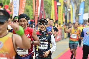 BIB: 45936, 41938
                            <button type="button" onclick="openModal(7631184)" class="btn btn-primary btn-sm float-right btn-popup" data-toggle="modal" data-target=".modal-high-quality">
                        <i class="fas fa-shopping-cart"></i> Add to Cart
                    </button>
                                            <button type="button" onclick="isThisMe(7631184, true)" class="btn btn-success btn-sm float-right btn-popup btn-isme hidden" data-toggle="tooltip" data-placement="bottom" title="นี่คือรูปของคุณใช่ไหม คลิกที่นี่เพื่อเอาเข้าอัลบั้ม">
                        <i class="fas fa-plus"></i> Add to album
                    </button>
                    <button type="button" onclick="isThisMe(7631184, false)" class="btn btn-warning btn-sm float-right btn-popup btn-isnotme hidden">
                        <i class="fas fa-ban"></i> Remove from album
                    </button>