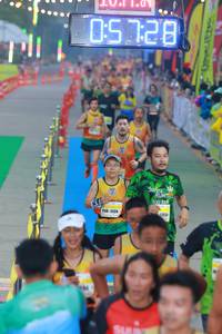 BIB: 0128, 100, 0124
                            <button type="button" onclick="openModal(7408199)" class="btn btn-primary btn-sm float-right btn-popup" data-toggle="modal" data-target=".modal-high-quality">
                        <i class="fas fa-shopping-cart"></i> Add to Cart
                    </button>
                                            <button type="button" onclick="isThisMe(7408199, true)" class="btn btn-success btn-sm float-right btn-popup btn-isme hidden" data-toggle="tooltip" data-placement="bottom" title="นี่คือรูปของคุณใช่ไหม คลิกที่นี่เพื่อเอาเข้าอัลบั้ม">
                        <i class="fas fa-plus"></i> Add to album
                    </button>
                    <button type="button" onclick="isThisMe(7408199, false)" class="btn btn-warning btn-sm float-right btn-popup btn-isnotme hidden">
                        <i class="fas fa-ban"></i> Remove from album
                    </button>