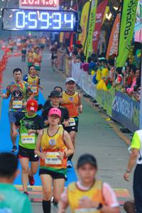 BIB: 0934, 130, 1658
                            <button type="button" onclick="openModal(7412871)" class="btn btn-primary btn-sm float-right btn-popup" data-toggle="modal" data-target=".modal-high-quality">
                        <i class="fas fa-shopping-cart"></i> Add to Cart
                    </button>
                                            <button type="button" onclick="isThisMe(7412871, true)" class="btn btn-success btn-sm float-right btn-popup btn-isme hidden" data-toggle="tooltip" data-placement="bottom" title="นี่คือรูปของคุณใช่ไหม คลิกที่นี่เพื่อเอาเข้าอัลบั้ม">
                        <i class="fas fa-plus"></i> Add to album
                    </button>
                    <button type="button" onclick="isThisMe(7412871, false)" class="btn btn-warning btn-sm float-right btn-popup btn-isnotme hidden">
                        <i class="fas fa-ban"></i> Remove from album
                    </button>