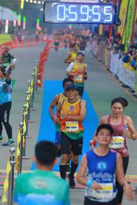 BIB: 095, 16015, 16470, 713
                            <button type="button" onclick="openModal(7413539)" class="btn btn-primary btn-sm float-right btn-popup" data-toggle="modal" data-target=".modal-high-quality">
                        <i class="fas fa-shopping-cart"></i> Add to Cart
                    </button>
                                            <button type="button" onclick="isThisMe(7413539, true)" class="btn btn-success btn-sm float-right btn-popup btn-isme hidden" data-toggle="tooltip" data-placement="bottom" title="นี่คือรูปของคุณใช่ไหม คลิกที่นี่เพื่อเอาเข้าอัลบั้ม">
                        <i class="fas fa-plus"></i> Add to album
                    </button>
                    <button type="button" onclick="isThisMe(7413539, false)" class="btn btn-warning btn-sm float-right btn-popup btn-isnotme hidden">
                        <i class="fas fa-ban"></i> Remove from album
                    </button>