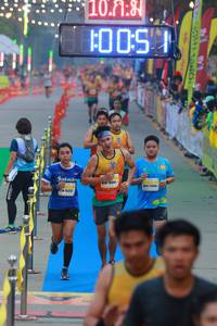 BIB: 1018, 1185
                            <button type="button" onclick="openModal(7415512)" class="btn btn-primary btn-sm float-right btn-popup" data-toggle="modal" data-target=".modal-high-quality">
                        <i class="fas fa-shopping-cart"></i> Add to Cart
                    </button>
                                            <button type="button" onclick="isThisMe(7415512, true)" class="btn btn-success btn-sm float-right btn-popup btn-isme hidden" data-toggle="tooltip" data-placement="bottom" title="นี่คือรูปของคุณใช่ไหม คลิกที่นี่เพื่อเอาเข้าอัลบั้ม">
                        <i class="fas fa-plus"></i> Add to album
                    </button>
                    <button type="button" onclick="isThisMe(7415512, false)" class="btn btn-warning btn-sm float-right btn-popup btn-isnotme hidden">
                        <i class="fas fa-ban"></i> Remove from album
                    </button>