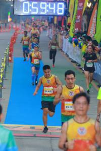 BIB: 650
                            <button type="button" onclick="openModal(7413240)" class="btn btn-primary btn-sm float-right btn-popup" data-toggle="modal" data-target=".modal-high-quality">
                        <i class="fas fa-shopping-cart"></i> Add to Cart
                    </button>
                                            <button type="button" onclick="isThisMe(7413240, true)" class="btn btn-success btn-sm float-right btn-popup btn-isme hidden" data-toggle="tooltip" data-placement="bottom" title="นี่คือรูปของคุณใช่ไหม คลิกที่นี่เพื่อเอาเข้าอัลบั้ม">
                        <i class="fas fa-plus"></i> Add to album
                    </button>
                    <button type="button" onclick="isThisMe(7413240, false)" class="btn btn-warning btn-sm float-right btn-popup btn-isnotme hidden">
                        <i class="fas fa-ban"></i> Remove from album
                    </button>
