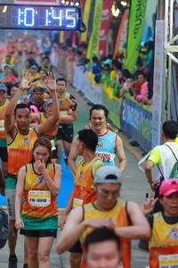 BIB: 145, 10640
                            <button type="button" onclick="openModal(7417406)" class="btn btn-primary btn-sm float-right btn-popup" data-toggle="modal" data-target=".modal-high-quality">
                        <i class="fas fa-shopping-cart"></i> Add to Cart
                    </button>
                                            <button type="button" onclick="isThisMe(7417406, true)" class="btn btn-success btn-sm float-right btn-popup btn-isme hidden" data-toggle="tooltip" data-placement="bottom" title="นี่คือรูปของคุณใช่ไหม คลิกที่นี่เพื่อเอาเข้าอัลบั้ม">
                        <i class="fas fa-plus"></i> Add to album
                    </button>
                    <button type="button" onclick="isThisMe(7417406, false)" class="btn btn-warning btn-sm float-right btn-popup btn-isnotme hidden">
                        <i class="fas fa-ban"></i> Remove from album
                    </button>