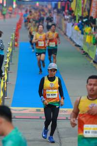 BIB: 10209
                            <button type="button" onclick="openModal(7415079)" class="btn btn-primary btn-sm float-right btn-popup" data-toggle="modal" data-target=".modal-high-quality">
                        <i class="fas fa-shopping-cart"></i> Add to Cart
                    </button>
                                            <button type="button" onclick="isThisMe(7415079, true)" class="btn btn-success btn-sm float-right btn-popup btn-isme hidden" data-toggle="tooltip" data-placement="bottom" title="นี่คือรูปของคุณใช่ไหม คลิกที่นี่เพื่อเอาเข้าอัลบั้ม">
                        <i class="fas fa-plus"></i> Add to album
                    </button>
                    <button type="button" onclick="isThisMe(7415079, false)" class="btn btn-warning btn-sm float-right btn-popup btn-isnotme hidden">
                        <i class="fas fa-ban"></i> Remove from album
                    </button>