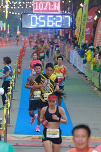 BIB: 100, 1018, 627, 1382
                            <button type="button" onclick="openModal(7406126)" class="btn btn-primary btn-sm float-right btn-popup" data-toggle="modal" data-target=".modal-high-quality">
                        <i class="fas fa-shopping-cart"></i> Add to Cart
                    </button>
                                            <button type="button" onclick="isThisMe(7406126, true)" class="btn btn-success btn-sm float-right btn-popup btn-isme hidden" data-toggle="tooltip" data-placement="bottom" title="นี่คือรูปของคุณใช่ไหม คลิกที่นี่เพื่อเอาเข้าอัลบั้ม">
                        <i class="fas fa-plus"></i> Add to album
                    </button>
                    <button type="button" onclick="isThisMe(7406126, false)" class="btn btn-warning btn-sm float-right btn-popup btn-isnotme hidden">
                        <i class="fas fa-ban"></i> Remove from album
                    </button>