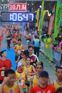 BIB: 1004, 0647, 140, 2011462
                            <button type="button" onclick="openModal(7429776)" class="btn btn-primary btn-sm float-right btn-popup" data-toggle="modal" data-target=".modal-high-quality">
                        <i class="fas fa-shopping-cart"></i> Add to Cart
                    </button>
                                            <button type="button" onclick="isThisMe(7429776, true)" class="btn btn-success btn-sm float-right btn-popup btn-isme hidden" data-toggle="tooltip" data-placement="bottom" title="นี่คือรูปของคุณใช่ไหม คลิกที่นี่เพื่อเอาเข้าอัลบั้ม">
                        <i class="fas fa-plus"></i> Add to album
                    </button>
                    <button type="button" onclick="isThisMe(7429776, false)" class="btn btn-warning btn-sm float-right btn-popup btn-isnotme hidden">
                        <i class="fas fa-ban"></i> Remove from album
                    </button>