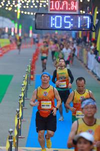 BIB: 10184, 11763, 17131
                            <button type="button" onclick="openModal(7426534)" class="btn btn-primary btn-sm float-right btn-popup" data-toggle="modal" data-target=".modal-high-quality">
                        <i class="fas fa-shopping-cart"></i> Add to Cart
                    </button>
                                            <button type="button" onclick="isThisMe(7426534, true)" class="btn btn-success btn-sm float-right btn-popup btn-isme hidden" data-toggle="tooltip" data-placement="bottom" title="นี่คือรูปของคุณใช่ไหม คลิกที่นี่เพื่อเอาเข้าอัลบั้ม">
                        <i class="fas fa-plus"></i> Add to album
                    </button>
                    <button type="button" onclick="isThisMe(7426534, false)" class="btn btn-warning btn-sm float-right btn-popup btn-isnotme hidden">
                        <i class="fas fa-ban"></i> Remove from album
                    </button>