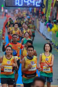 BIB: 942, 16634, 104
                            <button type="button" onclick="openModal(7424731)" class="btn btn-primary btn-sm float-right btn-popup" data-toggle="modal" data-target=".modal-high-quality">
                        <i class="fas fa-shopping-cart"></i> Add to Cart
                    </button>
                                            <button type="button" onclick="isThisMe(7424731, true)" class="btn btn-success btn-sm float-right btn-popup btn-isme hidden" data-toggle="tooltip" data-placement="bottom" title="นี่คือรูปของคุณใช่ไหม คลิกที่นี่เพื่อเอาเข้าอัลบั้ม">
                        <i class="fas fa-plus"></i> Add to album
                    </button>
                    <button type="button" onclick="isThisMe(7424731, false)" class="btn btn-warning btn-sm float-right btn-popup btn-isnotme hidden">
                        <i class="fas fa-ban"></i> Remove from album
                    </button>