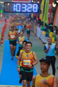 BIB: 10328, 16008
                            <button type="button" onclick="openModal(7421370)" class="btn btn-primary btn-sm float-right btn-popup" data-toggle="modal" data-target=".modal-high-quality">
                        <i class="fas fa-shopping-cart"></i> Add to Cart
                    </button>
                                            <button type="button" onclick="isThisMe(7421370, true)" class="btn btn-success btn-sm float-right btn-popup btn-isme hidden" data-toggle="tooltip" data-placement="bottom" title="นี่คือรูปของคุณใช่ไหม คลิกที่นี่เพื่อเอาเข้าอัลบั้ม">
                        <i class="fas fa-plus"></i> Add to album
                    </button>
                    <button type="button" onclick="isThisMe(7421370, false)" class="btn btn-warning btn-sm float-right btn-popup btn-isnotme hidden">
                        <i class="fas fa-ban"></i> Remove from album
                    </button>