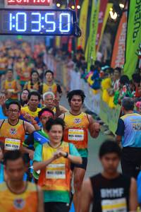 BIB: 0350, 16969, 17520
                            <button type="button" onclick="openModal(7423076)" class="btn btn-primary btn-sm float-right btn-popup" data-toggle="modal" data-target=".modal-high-quality">
                        <i class="fas fa-shopping-cart"></i> Add to Cart
                    </button>
                                            <button type="button" onclick="isThisMe(7423076, true)" class="btn btn-success btn-sm float-right btn-popup btn-isme hidden" data-toggle="tooltip" data-placement="bottom" title="นี่คือรูปของคุณใช่ไหม คลิกที่นี่เพื่อเอาเข้าอัลบั้ม">
                        <i class="fas fa-plus"></i> Add to album
                    </button>
                    <button type="button" onclick="isThisMe(7423076, false)" class="btn btn-warning btn-sm float-right btn-popup btn-isnotme hidden">
                        <i class="fas fa-ban"></i> Remove from album
                    </button>