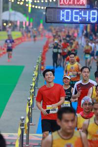 BIB: 0648, 10147, 16686
                            <button type="button" onclick="openModal(7429927)" class="btn btn-primary btn-sm float-right btn-popup" data-toggle="modal" data-target=".modal-high-quality">
                        <i class="fas fa-shopping-cart"></i> Add to Cart
                    </button>
                                            <button type="button" onclick="isThisMe(7429927, true)" class="btn btn-success btn-sm float-right btn-popup btn-isme hidden" data-toggle="tooltip" data-placement="bottom" title="นี่คือรูปของคุณใช่ไหม คลิกที่นี่เพื่อเอาเข้าอัลบั้ม">
                        <i class="fas fa-plus"></i> Add to album
                    </button>
                    <button type="button" onclick="isThisMe(7429927, false)" class="btn btn-warning btn-sm float-right btn-popup btn-isnotme hidden">
                        <i class="fas fa-ban"></i> Remove from album
                    </button>