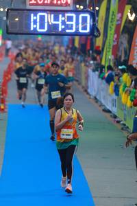 BIB: 0490, 10467
                            <button type="button" onclick="openModal(7424220)" class="btn btn-primary btn-sm float-right btn-popup" data-toggle="modal" data-target=".modal-high-quality">
                        <i class="fas fa-shopping-cart"></i> Add to Cart
                    </button>
                                            <button type="button" onclick="isThisMe(7424220, true)" class="btn btn-success btn-sm float-right btn-popup btn-isme hidden" data-toggle="tooltip" data-placement="bottom" title="นี่คือรูปของคุณใช่ไหม คลิกที่นี่เพื่อเอาเข้าอัลบั้ม">
                        <i class="fas fa-plus"></i> Add to album
                    </button>
                    <button type="button" onclick="isThisMe(7424220, false)" class="btn btn-warning btn-sm float-right btn-popup btn-isnotme hidden">
                        <i class="fas fa-ban"></i> Remove from album
                    </button>