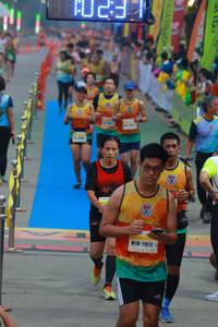 BIB: 231, 11612
                            <button type="button" onclick="openModal(7420814)" class="btn btn-primary btn-sm float-right btn-popup" data-toggle="modal" data-target=".modal-high-quality">
                        <i class="fas fa-shopping-cart"></i> Add to Cart
                    </button>
                                            <button type="button" onclick="isThisMe(7420814, true)" class="btn btn-success btn-sm float-right btn-popup btn-isme hidden" data-toggle="tooltip" data-placement="bottom" title="นี่คือรูปของคุณใช่ไหม คลิกที่นี่เพื่อเอาเข้าอัลบั้ม">
                        <i class="fas fa-plus"></i> Add to album
                    </button>
                    <button type="button" onclick="isThisMe(7420814, false)" class="btn btn-warning btn-sm float-right btn-popup btn-isnotme hidden">
                        <i class="fas fa-ban"></i> Remove from album
                    </button>