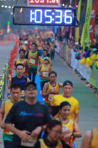 BIB: 136, 50315
                            <button type="button" onclick="openModal(7427490)" class="btn btn-primary btn-sm float-right btn-popup" data-toggle="modal" data-target=".modal-high-quality">
                        <i class="fas fa-shopping-cart"></i> Add to Cart
                    </button>
                                            <button type="button" onclick="isThisMe(7427490, true)" class="btn btn-success btn-sm float-right btn-popup btn-isme hidden" data-toggle="tooltip" data-placement="bottom" title="นี่คือรูปของคุณใช่ไหม คลิกที่นี่เพื่อเอาเข้าอัลบั้ม">
                        <i class="fas fa-plus"></i> Add to album
                    </button>
                    <button type="button" onclick="isThisMe(7427490, false)" class="btn btn-warning btn-sm float-right btn-popup btn-isnotme hidden">
                        <i class="fas fa-ban"></i> Remove from album
                    </button>