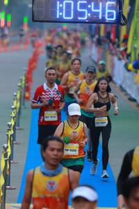 BIB: 1046, 15559
                            <button type="button" onclick="openModal(7427964)" class="btn btn-primary btn-sm float-right btn-popup" data-toggle="modal" data-target=".modal-high-quality">
                        <i class="fas fa-shopping-cart"></i> Add to Cart
                    </button>
                                            <button type="button" onclick="isThisMe(7427964, true)" class="btn btn-success btn-sm float-right btn-popup btn-isme hidden" data-toggle="tooltip" data-placement="bottom" title="นี่คือรูปของคุณใช่ไหม คลิกที่นี่เพื่อเอาเข้าอัลบั้ม">
                        <i class="fas fa-plus"></i> Add to album
                    </button>
                    <button type="button" onclick="isThisMe(7427964, false)" class="btn btn-warning btn-sm float-right btn-popup btn-isnotme hidden">
                        <i class="fas fa-ban"></i> Remove from album
                    </button>