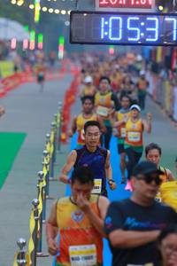 BIB: 0537, 684, 214
                            <button type="button" onclick="openModal(7427500)" class="btn btn-primary btn-sm float-right btn-popup" data-toggle="modal" data-target=".modal-high-quality">
                        <i class="fas fa-shopping-cart"></i> Add to Cart
                    </button>
                                            <button type="button" onclick="isThisMe(7427500, true)" class="btn btn-success btn-sm float-right btn-popup btn-isme hidden" data-toggle="tooltip" data-placement="bottom" title="นี่คือรูปของคุณใช่ไหม คลิกที่นี่เพื่อเอาเข้าอัลบั้ม">
                        <i class="fas fa-plus"></i> Add to album
                    </button>
                    <button type="button" onclick="isThisMe(7427500, false)" class="btn btn-warning btn-sm float-right btn-popup btn-isnotme hidden">
                        <i class="fas fa-ban"></i> Remove from album
                    </button>