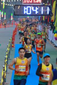 BIB: 041
                            <button type="button" onclick="openModal(7423825)" class="btn btn-primary btn-sm float-right btn-popup" data-toggle="modal" data-target=".modal-high-quality">
                        <i class="fas fa-shopping-cart"></i> Add to Cart
                    </button>
                                            <button type="button" onclick="isThisMe(7423825, true)" class="btn btn-success btn-sm float-right btn-popup btn-isme hidden" data-toggle="tooltip" data-placement="bottom" title="นี่คือรูปของคุณใช่ไหม คลิกที่นี่เพื่อเอาเข้าอัลบั้ม">
                        <i class="fas fa-plus"></i> Add to album
                    </button>
                    <button type="button" onclick="isThisMe(7423825, false)" class="btn btn-warning btn-sm float-right btn-popup btn-isnotme hidden">
                        <i class="fas fa-ban"></i> Remove from album
                    </button>