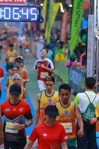 BIB: 0645, 11212, 10582
                            <button type="button" onclick="openModal(7429640)" class="btn btn-primary btn-sm float-right btn-popup" data-toggle="modal" data-target=".modal-high-quality">
                        <i class="fas fa-shopping-cart"></i> Add to Cart
                    </button>
                                            <button type="button" onclick="isThisMe(7429640, true)" class="btn btn-success btn-sm float-right btn-popup btn-isme hidden" data-toggle="tooltip" data-placement="bottom" title="นี่คือรูปของคุณใช่ไหม คลิกที่นี่เพื่อเอาเข้าอัลบั้ม">
                        <i class="fas fa-plus"></i> Add to album
                    </button>
                    <button type="button" onclick="isThisMe(7429640, false)" class="btn btn-warning btn-sm float-right btn-popup btn-isnotme hidden">
                        <i class="fas fa-ban"></i> Remove from album
                    </button>
