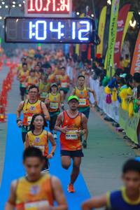 BIB: 102184, 104
                            <button type="button" onclick="openModal(7423849)" class="btn btn-primary btn-sm float-right btn-popup" data-toggle="modal" data-target=".modal-high-quality">
                        <i class="fas fa-shopping-cart"></i> Add to Cart
                    </button>
                                            <button type="button" onclick="isThisMe(7423849, true)" class="btn btn-success btn-sm float-right btn-popup btn-isme hidden" data-toggle="tooltip" data-placement="bottom" title="นี่คือรูปของคุณใช่ไหม คลิกที่นี่เพื่อเอาเข้าอัลบั้ม">
                        <i class="fas fa-plus"></i> Add to album
                    </button>
                    <button type="button" onclick="isThisMe(7423849, false)" class="btn btn-warning btn-sm float-right btn-popup btn-isnotme hidden">
                        <i class="fas fa-ban"></i> Remove from album
                    </button>