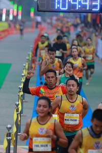 BIB: 0943, 15698
                            <button type="button" onclick="openModal(7424768)" class="btn btn-primary btn-sm float-right btn-popup" data-toggle="modal" data-target=".modal-high-quality">
                        <i class="fas fa-shopping-cart"></i> Add to Cart
                    </button>
                                            <button type="button" onclick="isThisMe(7424768, true)" class="btn btn-success btn-sm float-right btn-popup btn-isme hidden" data-toggle="tooltip" data-placement="bottom" title="นี่คือรูปของคุณใช่ไหม คลิกที่นี่เพื่อเอาเข้าอัลบั้ม">
                        <i class="fas fa-plus"></i> Add to album
                    </button>
                    <button type="button" onclick="isThisMe(7424768, false)" class="btn btn-warning btn-sm float-right btn-popup btn-isnotme hidden">
                        <i class="fas fa-ban"></i> Remove from album
                    </button>