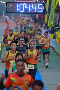 BIB: 0445, 1112
                            <button type="button" onclick="openModal(7424861)" class="btn btn-primary btn-sm float-right btn-popup" data-toggle="modal" data-target=".modal-high-quality">
                        <i class="fas fa-shopping-cart"></i> Add to Cart
                    </button>
                                            <button type="button" onclick="isThisMe(7424861, true)" class="btn btn-success btn-sm float-right btn-popup btn-isme hidden" data-toggle="tooltip" data-placement="bottom" title="นี่คือรูปของคุณใช่ไหม คลิกที่นี่เพื่อเอาเข้าอัลบั้ม">
                        <i class="fas fa-plus"></i> Add to album
                    </button>
                    <button type="button" onclick="isThisMe(7424861, false)" class="btn btn-warning btn-sm float-right btn-popup btn-isnotme hidden">
                        <i class="fas fa-ban"></i> Remove from album
                    </button>