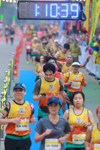 BIB: 1039, 17324, 15588
                            <button type="button" onclick="openModal(7445774)" class="btn btn-primary btn-sm float-right btn-popup" data-toggle="modal" data-target=".modal-high-quality">
                        <i class="fas fa-shopping-cart"></i> Add to Cart
                    </button>
                                            <button type="button" onclick="isThisMe(7445774, true)" class="btn btn-success btn-sm float-right btn-popup btn-isme hidden" data-toggle="tooltip" data-placement="bottom" title="นี่คือรูปของคุณใช่ไหม คลิกที่นี่เพื่อเอาเข้าอัลบั้ม">
                        <i class="fas fa-plus"></i> Add to album
                    </button>
                    <button type="button" onclick="isThisMe(7445774, false)" class="btn btn-warning btn-sm float-right btn-popup btn-isnotme hidden">
                        <i class="fas fa-ban"></i> Remove from album
                    </button>