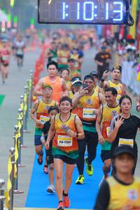 BIB: 011, 17383
                            <button type="button" onclick="openModal(7443125)" class="btn btn-primary btn-sm float-right btn-popup" data-toggle="modal" data-target=".modal-high-quality">
                        <i class="fas fa-shopping-cart"></i> Add to Cart
                    </button>
                                            <button type="button" onclick="isThisMe(7443125, true)" class="btn btn-success btn-sm float-right btn-popup btn-isme hidden" data-toggle="tooltip" data-placement="bottom" title="นี่คือรูปของคุณใช่ไหม คลิกที่นี่เพื่อเอาเข้าอัลบั้ม">
                        <i class="fas fa-plus"></i> Add to album
                    </button>
                    <button type="button" onclick="isThisMe(7443125, false)" class="btn btn-warning btn-sm float-right btn-popup btn-isnotme hidden">
                        <i class="fas fa-ban"></i> Remove from album
                    </button>