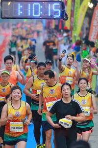 BIB: 1136, 10641, 17383
                            <button type="button" onclick="openModal(7443251)" class="btn btn-primary btn-sm float-right btn-popup" data-toggle="modal" data-target=".modal-high-quality">
                        <i class="fas fa-shopping-cart"></i> Add to Cart
                    </button>
                                            <button type="button" onclick="isThisMe(7443251, true)" class="btn btn-success btn-sm float-right btn-popup btn-isme hidden" data-toggle="tooltip" data-placement="bottom" title="นี่คือรูปของคุณใช่ไหม คลิกที่นี่เพื่อเอาเข้าอัลบั้ม">
                        <i class="fas fa-plus"></i> Add to album
                    </button>
                    <button type="button" onclick="isThisMe(7443251, false)" class="btn btn-warning btn-sm float-right btn-popup btn-isnotme hidden">
                        <i class="fas fa-ban"></i> Remove from album
                    </button>