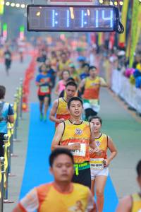 BIB: 10174
                            <button type="button" onclick="openModal(7448845)" class="btn btn-primary btn-sm float-right btn-popup" data-toggle="modal" data-target=".modal-high-quality">
                        <i class="fas fa-shopping-cart"></i> Add to Cart
                    </button>
                                            <button type="button" onclick="isThisMe(7448845, true)" class="btn btn-success btn-sm float-right btn-popup btn-isme hidden" data-toggle="tooltip" data-placement="bottom" title="นี่คือรูปของคุณใช่ไหม คลิกที่นี่เพื่อเอาเข้าอัลบั้ม">
                        <i class="fas fa-plus"></i> Add to album
                    </button>
                    <button type="button" onclick="isThisMe(7448845, false)" class="btn btn-warning btn-sm float-right btn-popup btn-isnotme hidden">
                        <i class="fas fa-ban"></i> Remove from album
                    </button>