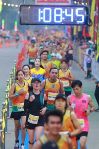 BIB: 00845, 109
                            <button type="button" onclick="openModal(7438606)" class="btn btn-primary btn-sm float-right btn-popup" data-toggle="modal" data-target=".modal-high-quality">
                        <i class="fas fa-shopping-cart"></i> Add to Cart
                    </button>
                                            <button type="button" onclick="isThisMe(7438606, true)" class="btn btn-success btn-sm float-right btn-popup btn-isme hidden" data-toggle="tooltip" data-placement="bottom" title="นี่คือรูปของคุณใช่ไหม คลิกที่นี่เพื่อเอาเข้าอัลบั้ม">
                        <i class="fas fa-plus"></i> Add to album
                    </button>
                    <button type="button" onclick="isThisMe(7438606, false)" class="btn btn-warning btn-sm float-right btn-popup btn-isnotme hidden">
                        <i class="fas fa-ban"></i> Remove from album
                    </button>