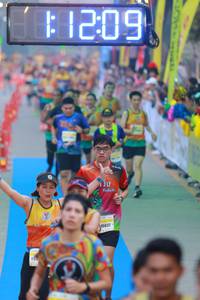 BIB: 209, 5832
                            <button type="button" onclick="openModal(7451014)" class="btn btn-primary btn-sm float-right btn-popup" data-toggle="modal" data-target=".modal-high-quality">
                        <i class="fas fa-shopping-cart"></i> Add to Cart
                    </button>
                                            <button type="button" onclick="isThisMe(7451014, true)" class="btn btn-success btn-sm float-right btn-popup btn-isme hidden" data-toggle="tooltip" data-placement="bottom" title="นี่คือรูปของคุณใช่ไหม คลิกที่นี่เพื่อเอาเข้าอัลบั้ม">
                        <i class="fas fa-plus"></i> Add to album
                    </button>
                    <button type="button" onclick="isThisMe(7451014, false)" class="btn btn-warning btn-sm float-right btn-popup btn-isnotme hidden">
                        <i class="fas fa-ban"></i> Remove from album
                    </button>