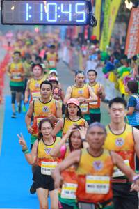 BIB: 1045, 102, 472, 
                            <button type="button" onclick="openModal(7446269)" class="btn btn-primary btn-sm float-right btn-popup" data-toggle="modal" data-target=".modal-high-quality">
                        <i class="fas fa-shopping-cart"></i> Add to Cart
                    </button>
                                            <button type="button" onclick="isThisMe(7446269, true)" class="btn btn-success btn-sm float-right btn-popup btn-isme hidden" data-toggle="tooltip" data-placement="bottom" title="นี่คือรูปของคุณใช่ไหม คลิกที่นี่เพื่อเอาเข้าอัลบั้ม">
                        <i class="fas fa-plus"></i> Add to album
                    </button>
                    <button type="button" onclick="isThisMe(7446269, false)" class="btn btn-warning btn-sm float-right btn-popup btn-isnotme hidden">
                        <i class="fas fa-ban"></i> Remove from album
                    </button>