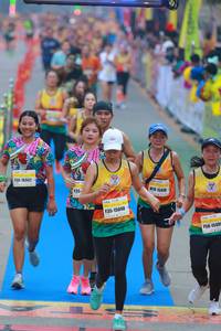 BIB: 16942, 15410, 15048, 1540
                            <button type="button" onclick="openModal(7453050)" class="btn btn-primary btn-sm float-right btn-popup" data-toggle="modal" data-target=".modal-high-quality">
                        <i class="fas fa-shopping-cart"></i> Add to Cart
                    </button>
                                            <button type="button" onclick="isThisMe(7453050, true)" class="btn btn-success btn-sm float-right btn-popup btn-isme hidden" data-toggle="tooltip" data-placement="bottom" title="นี่คือรูปของคุณใช่ไหม คลิกที่นี่เพื่อเอาเข้าอัลบั้ม">
                        <i class="fas fa-plus"></i> Add to album
                    </button>
                    <button type="button" onclick="isThisMe(7453050, false)" class="btn btn-warning btn-sm float-right btn-popup btn-isnotme hidden">
                        <i class="fas fa-ban"></i> Remove from album
                    </button>